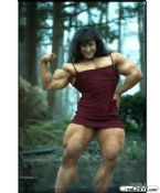women bodybuilder trainwreck 13 1  ... (Click to enlarge)