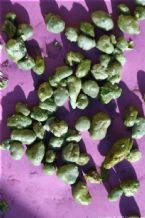  stones closeup  ... (Click to enlarge)